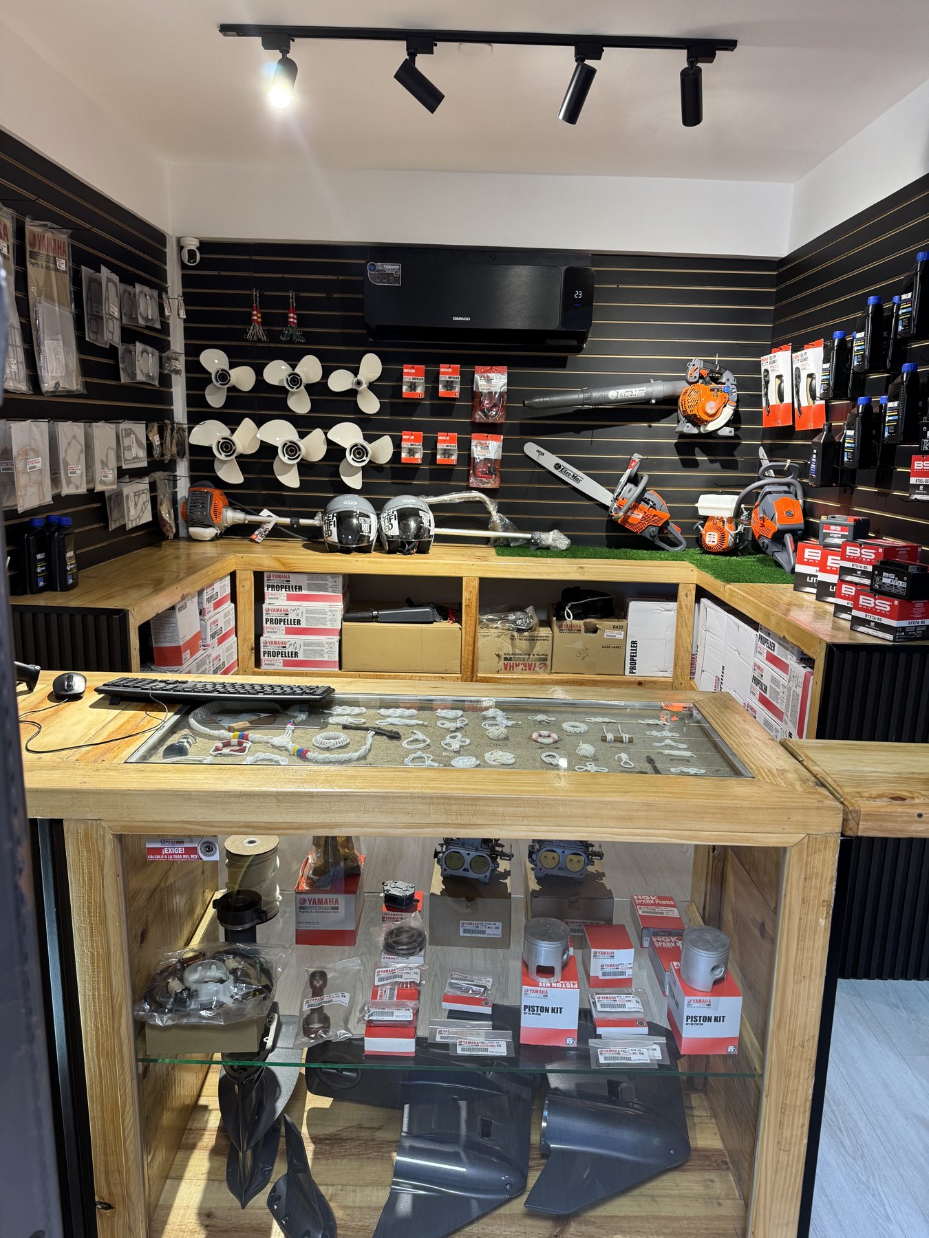 Showroom Yamaven El Tirano